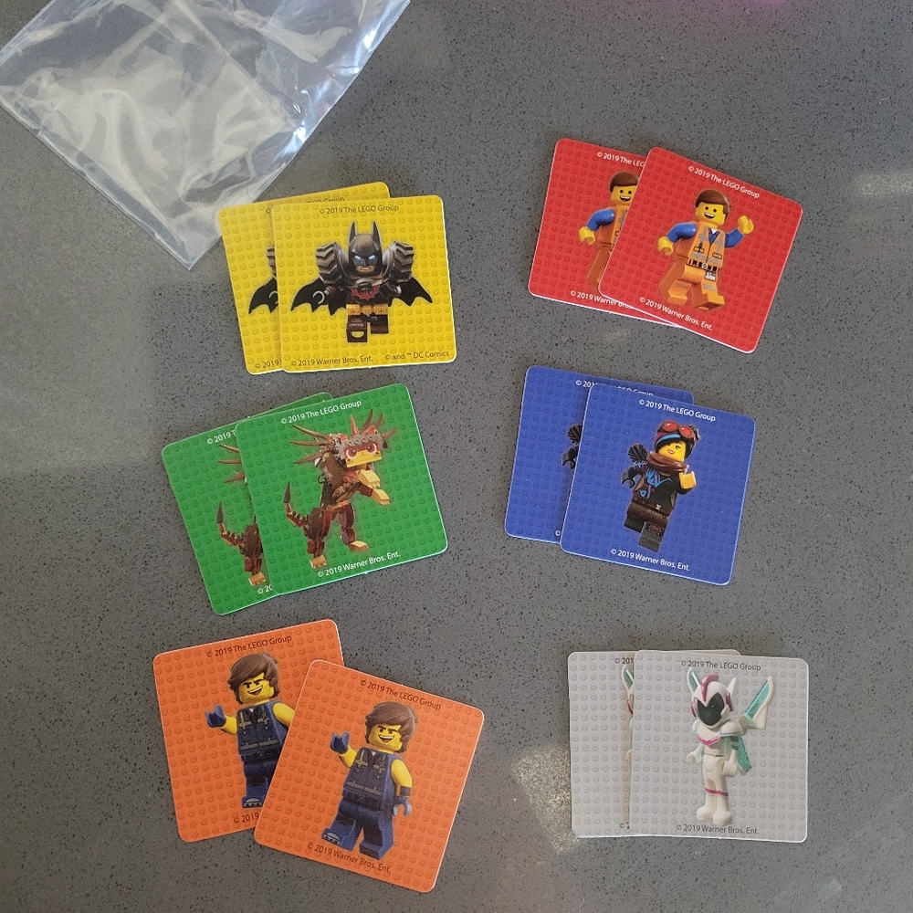 The Lego Movie 2 McDonald's Unikitty Keychain/Game From 2019 - Picture 5 of 6